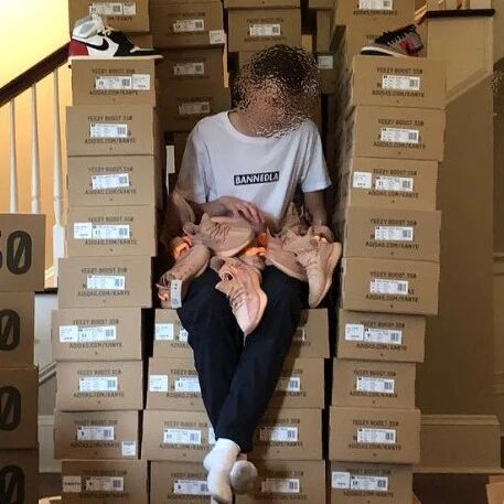 鞋圈大孝子！他妈去Footlocker当总裁了...