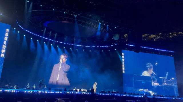 林忆莲《蓝莲花》长沙演唱会安可！ 全场万人大合唱蓝莲花，歌王归位！