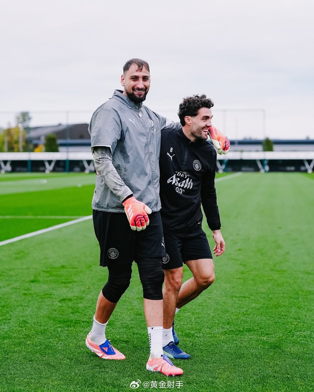 曼城对阵埃弗顿，瓜迪奥拉确认罗德里缺席，科瓦契奇复出