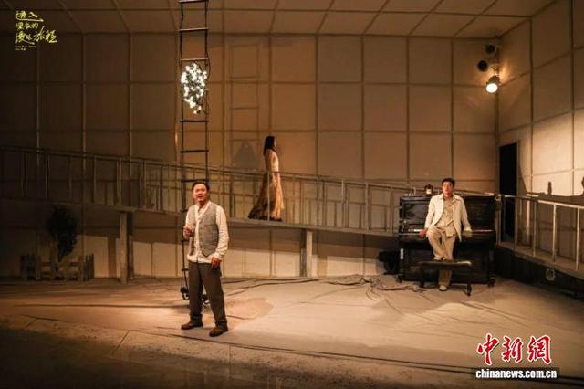 《进入黑夜的漫长旅程》二轮上演。演出方供图