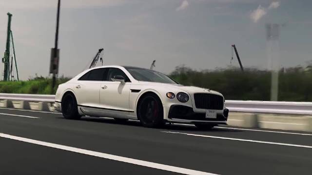 宾利车主尊享事业腾飞时刻