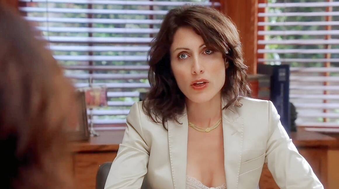 医生因同事提醒发现女子患疑难杂症