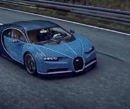 乐高工程师耗时1.3万小时用百万零件打造真车大小布加迪