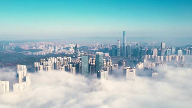 展开所谓驾驶乐趣，不只是劈弯的快感，更是想去哪就去哪的自由