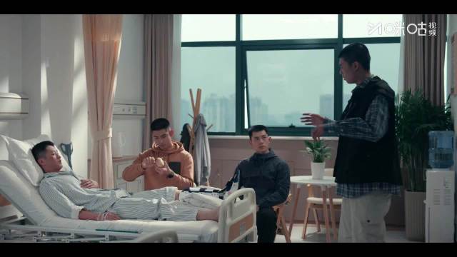 陈汉生救人住院遭战友调侃凌队罚写检讨，猎豹咪咕热播