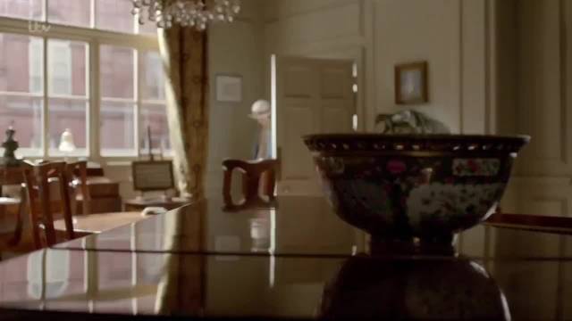 Mary小姐巧妙安排二小姐再次与侯爵见面