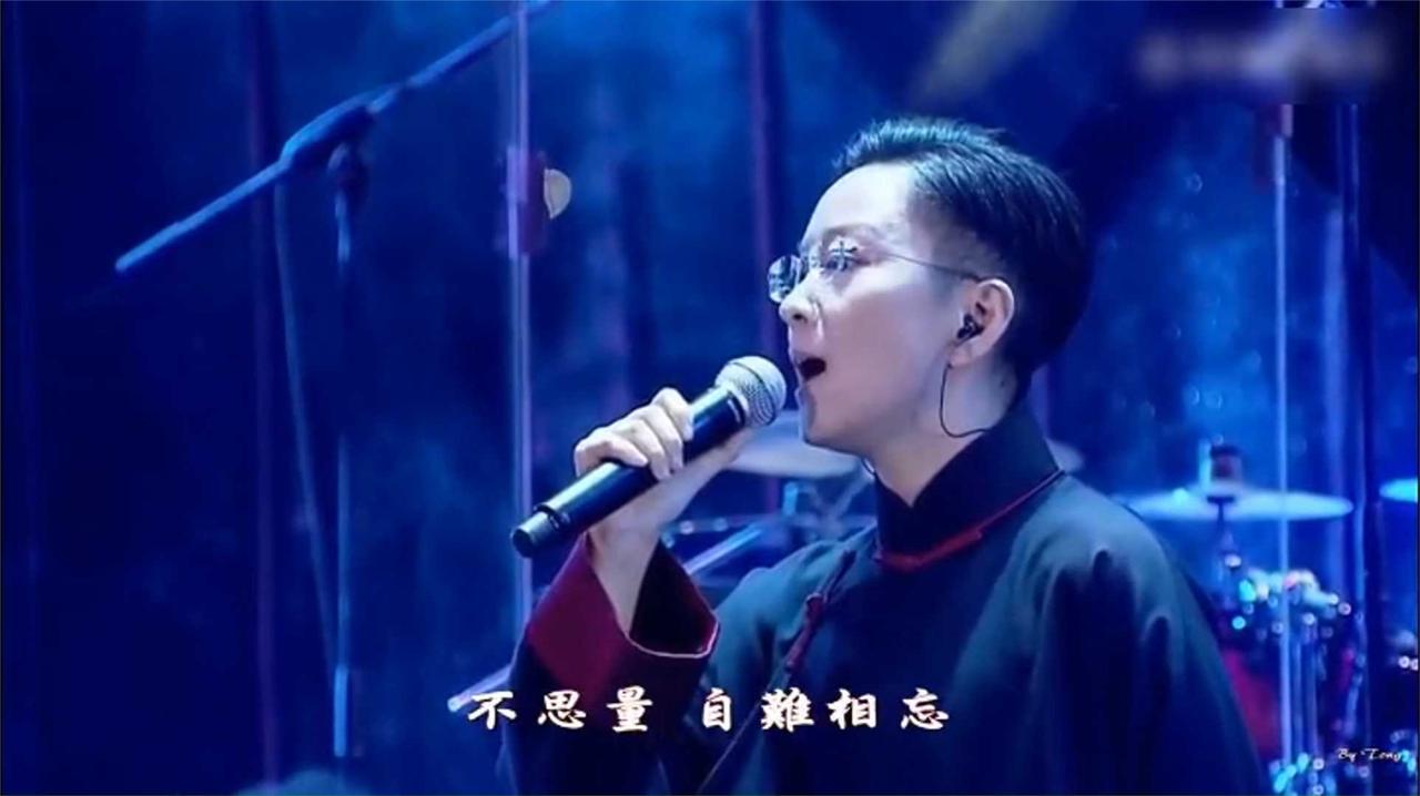 开口跪京剧老生王珮瑜跨界合唱《凉凉》，原唱杨宗纬都忍不住夸赞