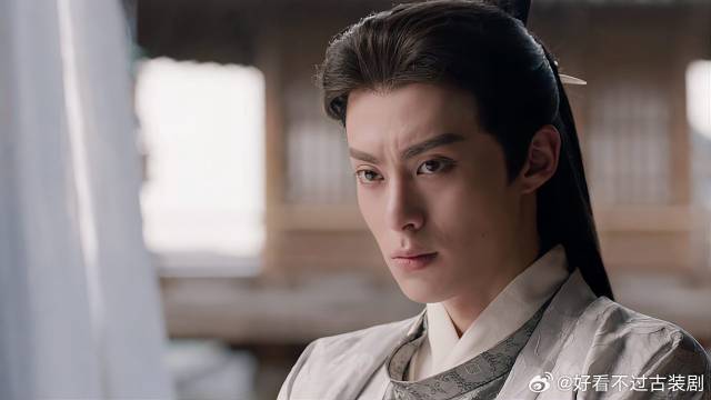 大木头因为小兰花的话，竟没换藏心簪，是真爱无疑