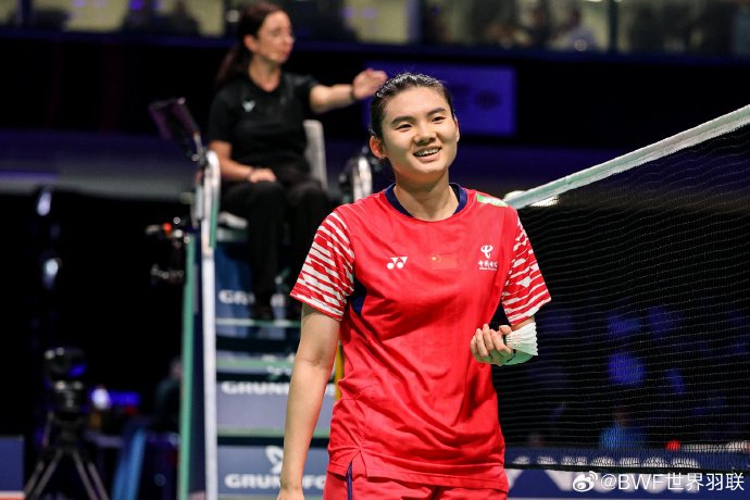 韩悦三局力克李文珊，晋级法国赛女单八强