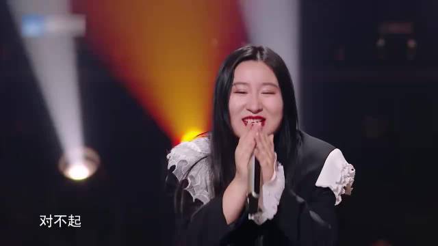 锤娜丽莎爆笑模仿胡海泉，一开口，笑疯张碧晨周深