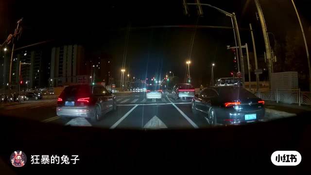 新能源MPV托底燃烧引关注