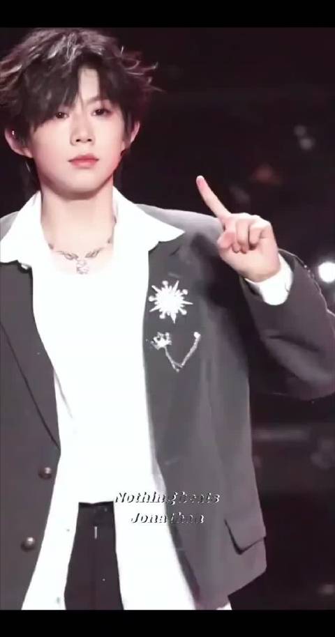 陈奕恒暂别两月海外进修，破千万播放新作全创作