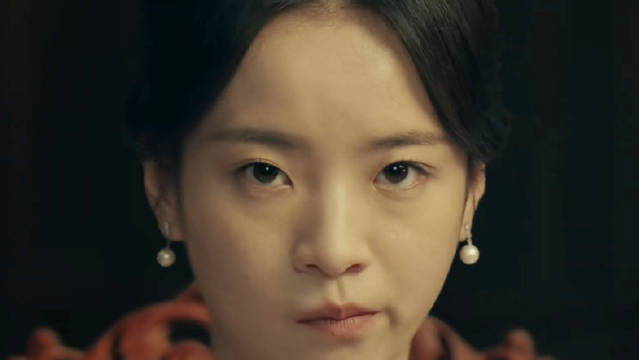 李庚希和邓家佳大片，后妈为了家产，跟继女的斗智斗勇