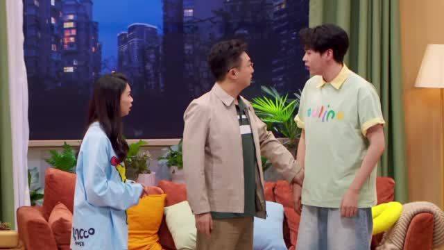 弟弟爆料父亲曾险入飞轮海，姐姐感叹离娱乐圈最近