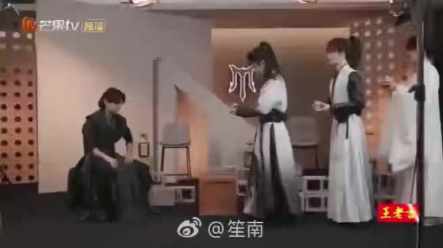 张晋称苏新皓速度王牌，苏新皓喊师父王牌