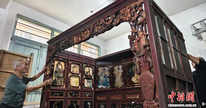 民国金漆木雕床“安家”博物馆 捐赠人盼更多人领略匠心之美