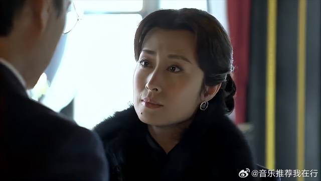 大姐就是不一般！ 一巴掌打到大哥脸上，全场都坐不住了！