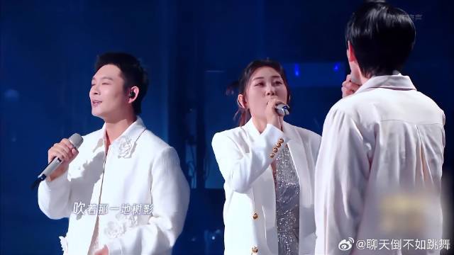 杨宗纬老舅王宇宙版《若月亮没来》，听得起鸡皮疙瘩！