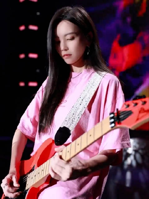 于文文电吉他Solo