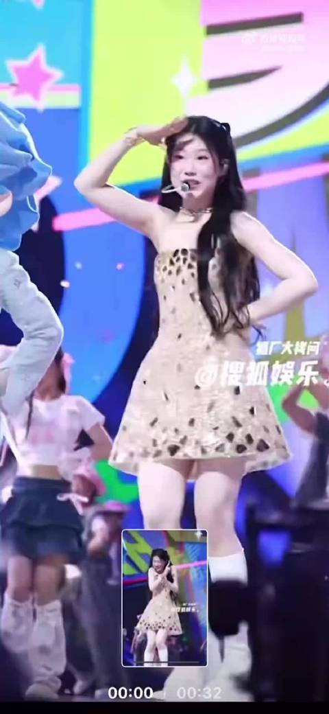 沈佳润王者荣耀共创之夜全开麦唱跳舞台，实力强！活力满满，好可爱