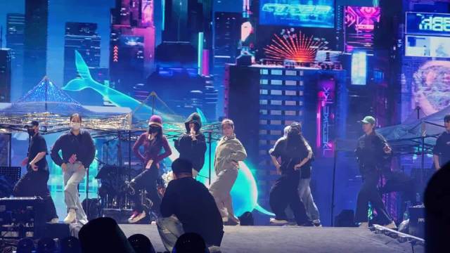 沈佳润秒回最爱单依纯，私服彩排获赞