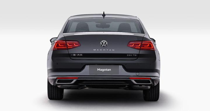 迈腾3000万辆甄选款，ACC巡航系统减轻驾驶负担。