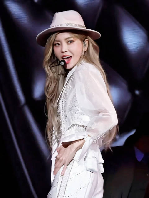 于文文拾光巡回演唱会北京站《查理查理》