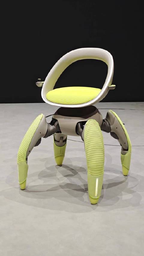 丰田2025移动出行展推出全新概念移动座椅