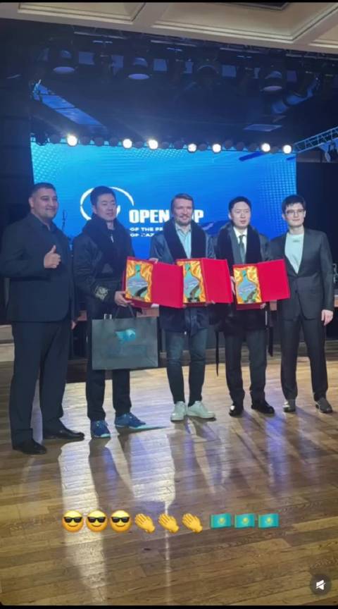 方博抵阿斯塔纳参加哈萨克斯坦总统杯，将晤许昕并获赠礼物