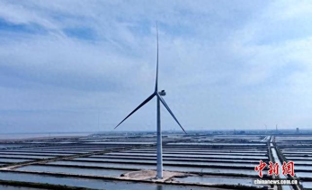 26兆瓦级海上风电机组并网发电。东方电气集团 供图