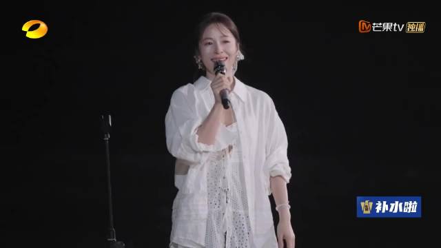 江一燕浪姐舞台自曝离婚，称完成自我蜕变