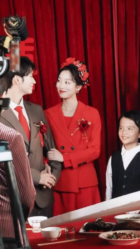 短剧父母爱情直球表白甜度爆表