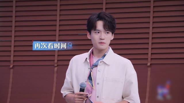 王昱节目中泼冷水维嘉海涛努力救场