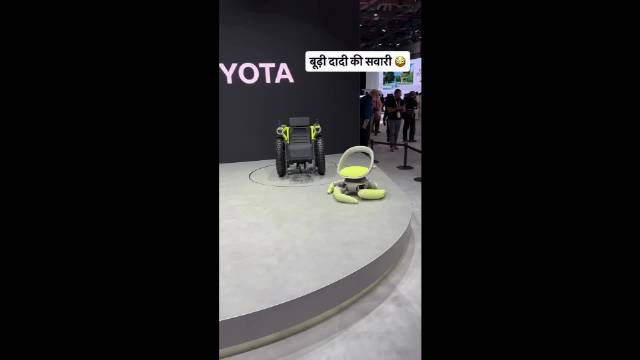 丰田在2025日本移动出行展推出可爬楼梯自主轮椅walk me