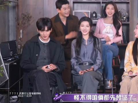 Ta问我幸福与否，我说无予伦毕长相厮守！