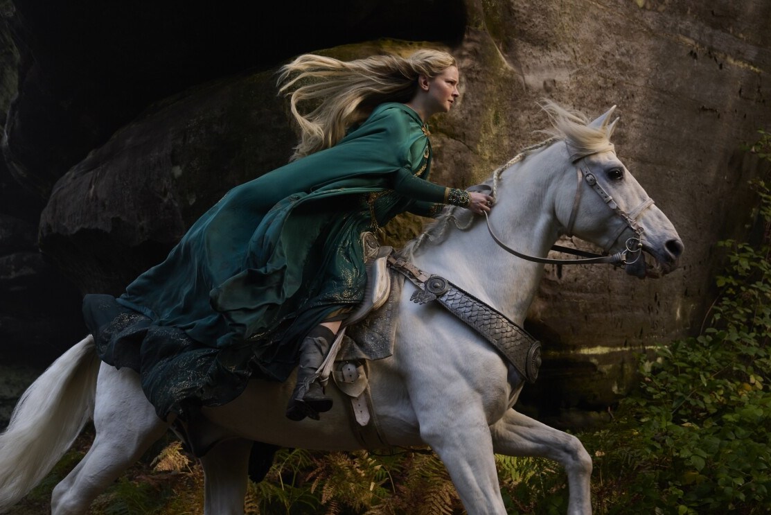 亚马逊万人裁员大刀砍到《指环王》MMORPG 游戏，消息称已被叫停