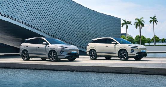 百日十万辆！比亚迪海狮06刷新全品类销量破十万最快纪录！