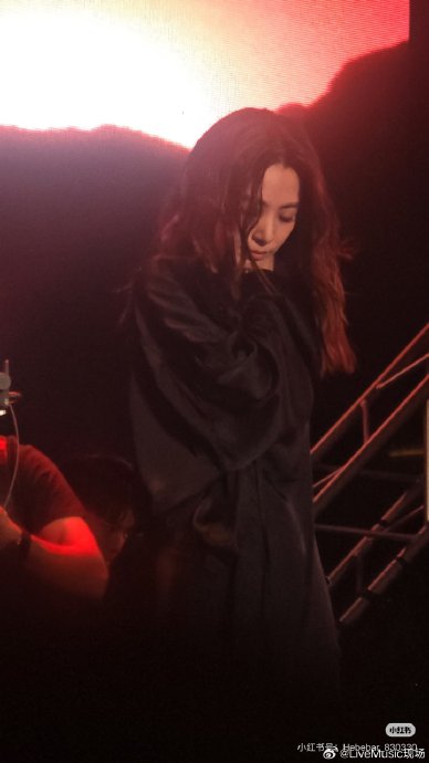 田馥甄音乐节献唱，用歌声缝补破碎心灵