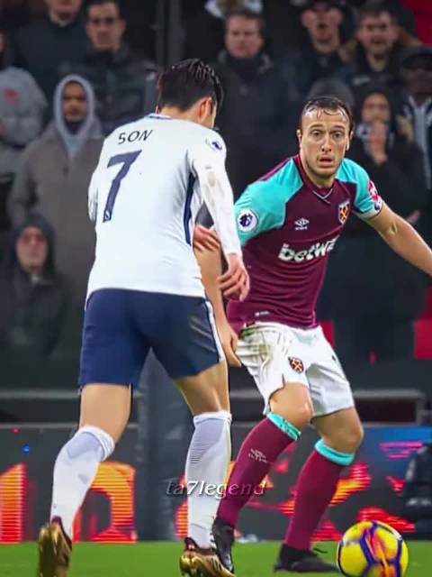 孙兴慜的射门能力是他后期能转前锋的关键因素