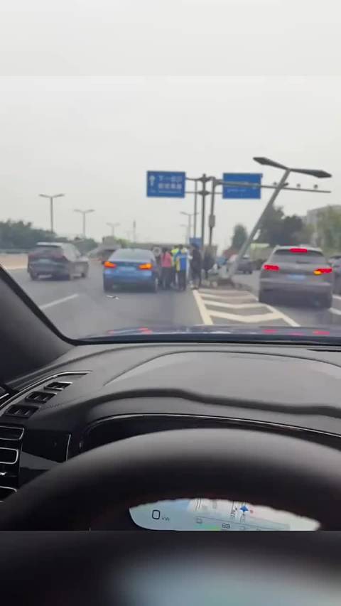 比亚迪实车碰撞测试超10次，高压安全设计严格