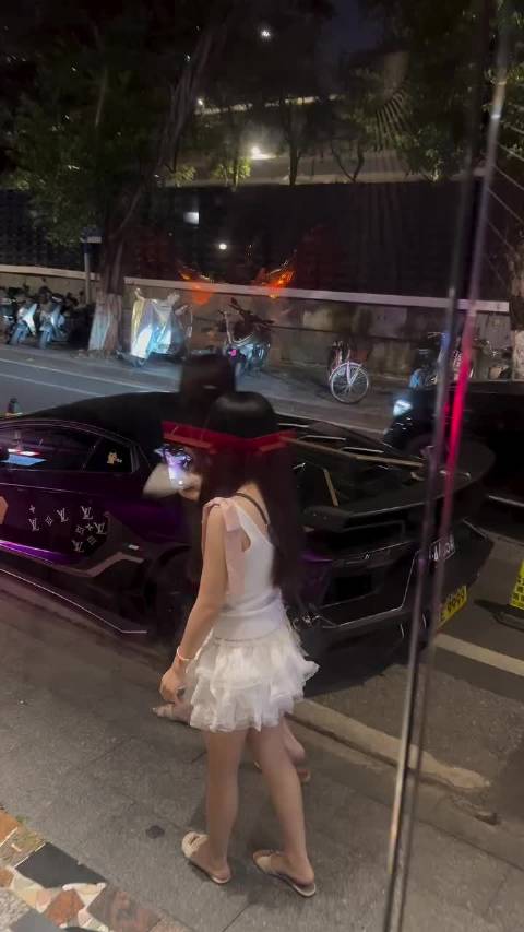 兰博基尼与自卑不会同时存在