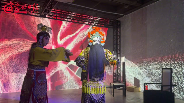 机器人版霸王别姬