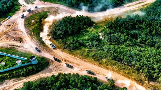 连日来，陆军实战化演练大片来袭！