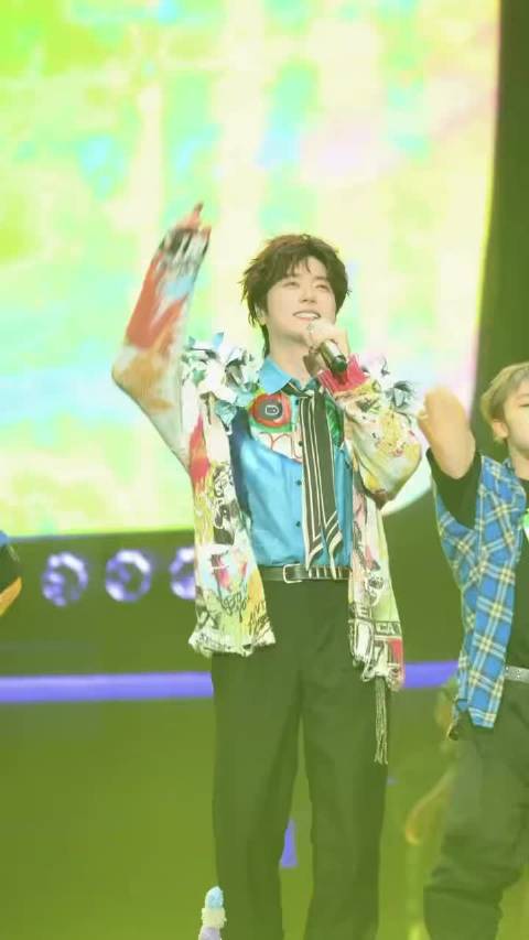 陆虎陈立农献唱11月舞台，MAMA演出点燃长沙佛山