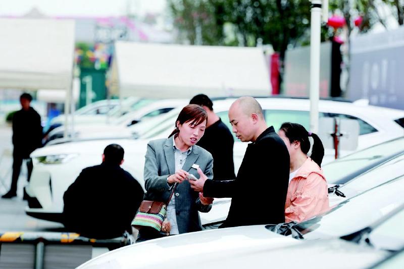 惠民“真金白银”点燃乡镇购车热