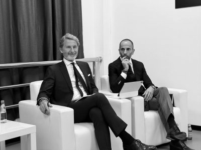 兰博基尼CEO史蒂芬·温科尔曼：让产品成为拥有者精神的延伸