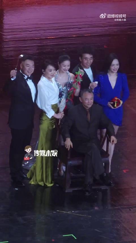 武林外传20周年主创重聚，闫妮姚晨问候观众青春