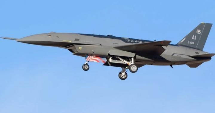 556天闪电造机！美军“狂怒”无人机首飞，却被吐槽“落后一代”