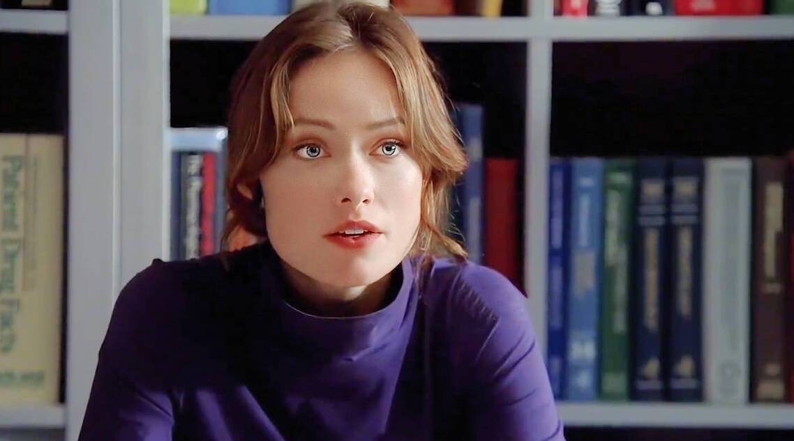 美剧《豪斯医生》中医生视频指挥电钻开颅救人