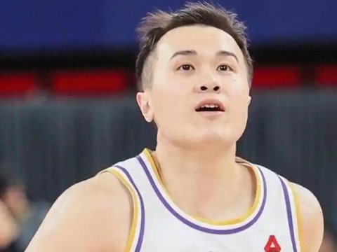 北京输天津！翟晓川+2将难救主，廖三宁狂铁，方硕+许利民引崩盘